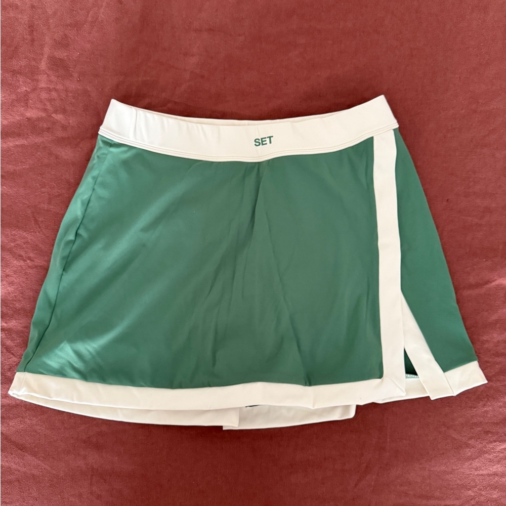SET Active Green and White Halter Crop Top with Matching Skirt - Picture 6 of 6
